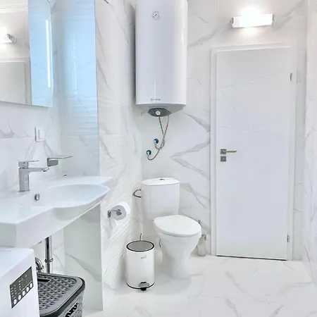 Appartement Modern For 4 Guests Sea View & Free Parking *