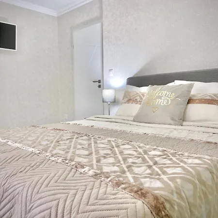 Modern For 4 Guests Sea View & Free Parking Pomorie