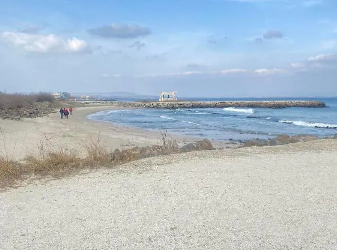 Modern For 4 Guests Sea View & Free Parking * 帕莫瑞