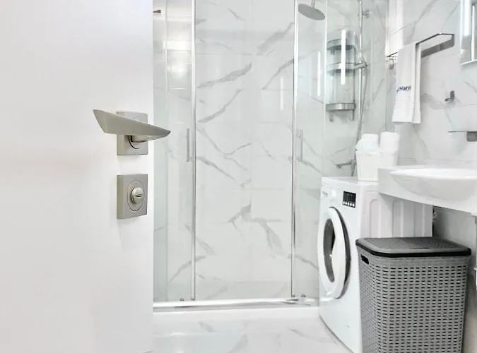 公寓 Modern For 4 Guests Sea View & Free Parking